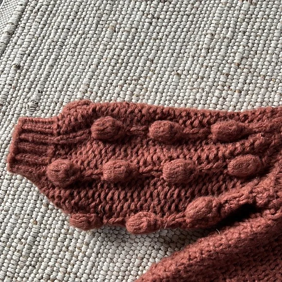 Rust Sweater - Picture 3 of 3